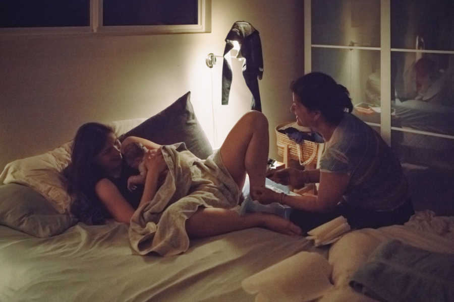 accouchement à la maison avec une sage-femme