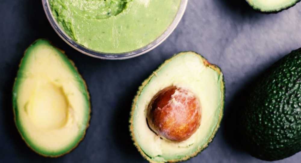 6 soins naturels pour les cheveux pendant la grossesse et le post-partum