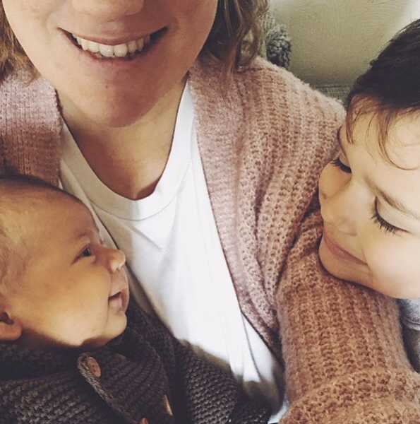 Le témoignage d'accouchement par césarienne d'Andréa : "Il faut déculpabiliser les mamans, une césarienne, c'est accoucher également.”
