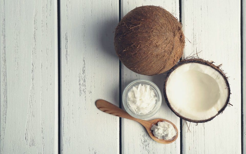 6 remèdes naturels les plus efficaces pour soigner les saignements de gencives pendant la grossesse