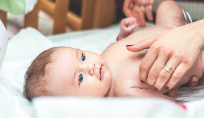 massage pour aider bébé à s'endormir