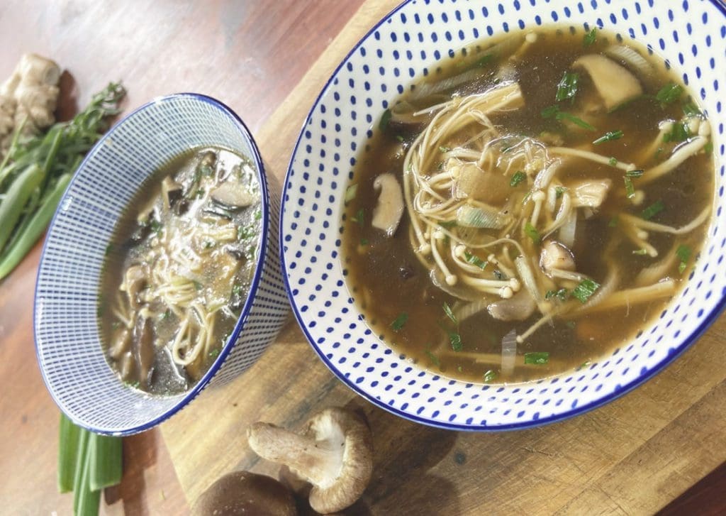 les bienfaits du bouillon en post-partum