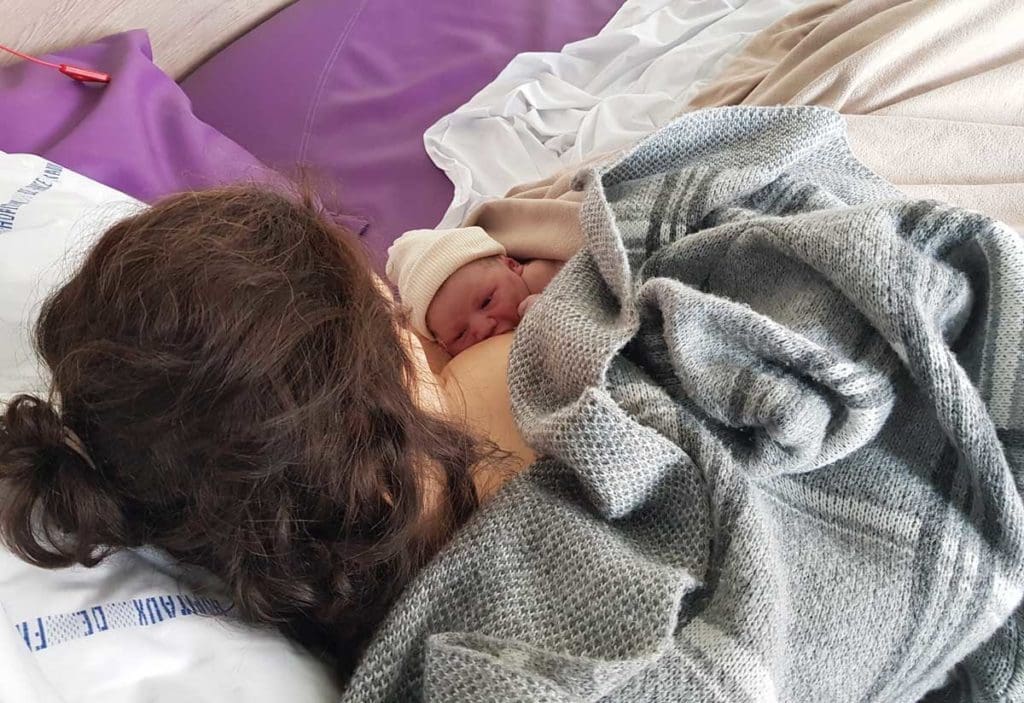 Récit d'accouchement sans péridurale à la maternité sur Naturelle Maman