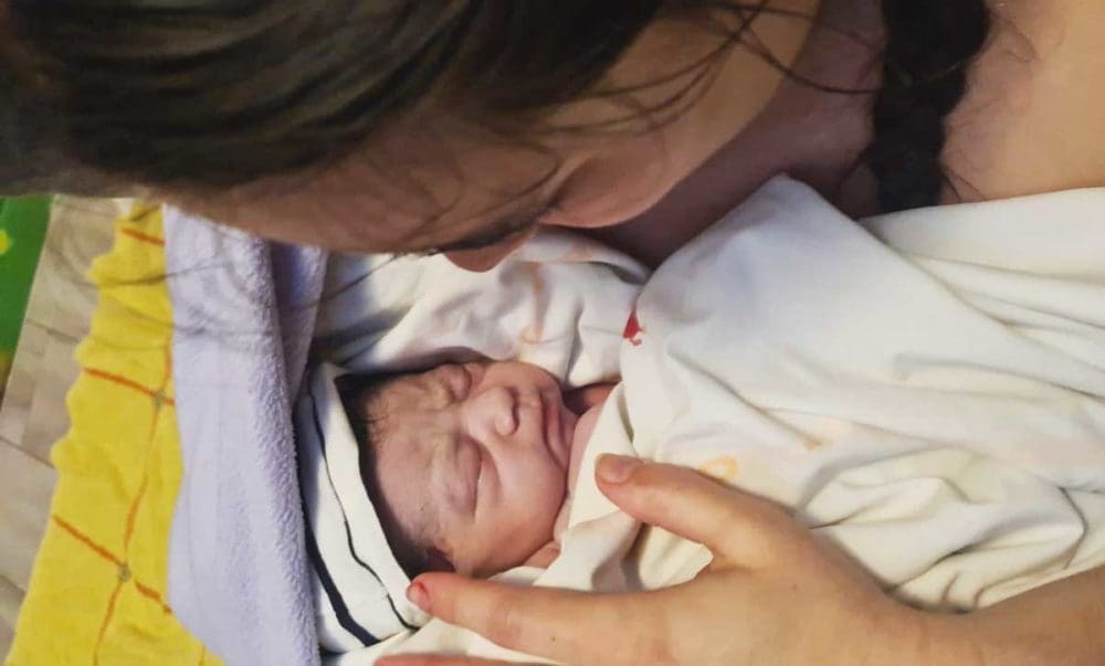 Témoignage accouchement non assisté à domicile sur Naturelle Maman