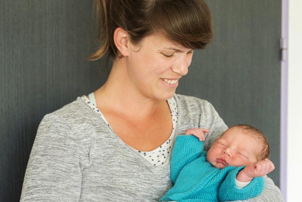 Inès avec son troisième enfant sur Naturelle Maman