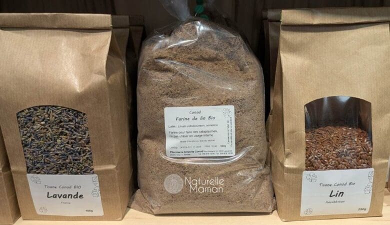 La farine de lin s'achète en pharmacie ou magasin bio, de préférence déshuilée - Photo de Naturelle Maman